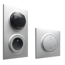 Charger l'image dans la galerie, Pack de démarrage installation connectée dooxie with Netatmo 1 prise Control + 1 commande Départ/Arrivée - alu
